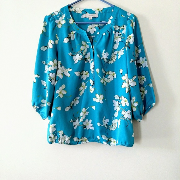 LOFT Tops - Loft 3/4 floral top!